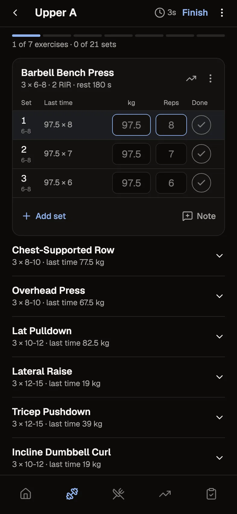 Tom logging a workout: each set shows what Tom lifted last time